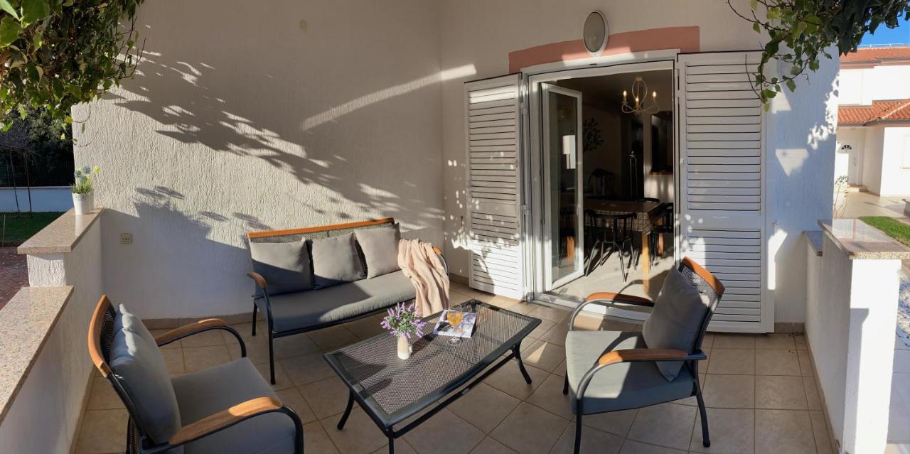 Casa Isabella Apartment พูลา ภายนอก รูปภาพ