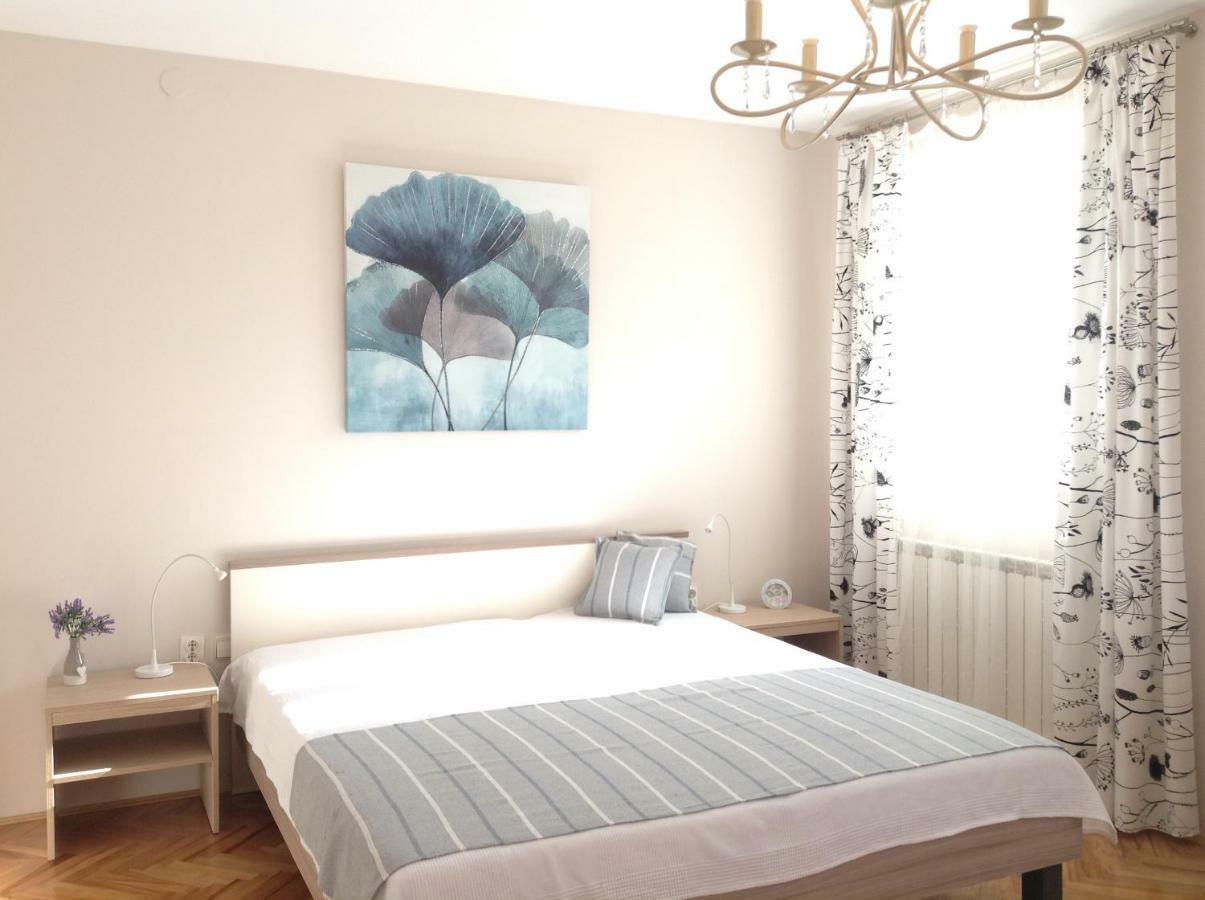Casa Isabella Apartment พูลา ภายนอก รูปภาพ